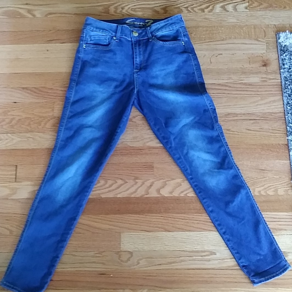 Seven High Righ Skinny Jeans size 8